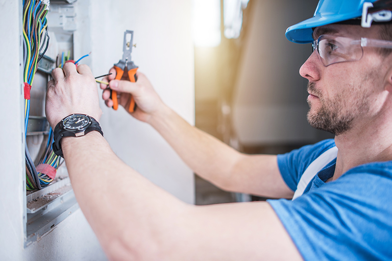Electrician Qualifications in Winchester Hampshire
